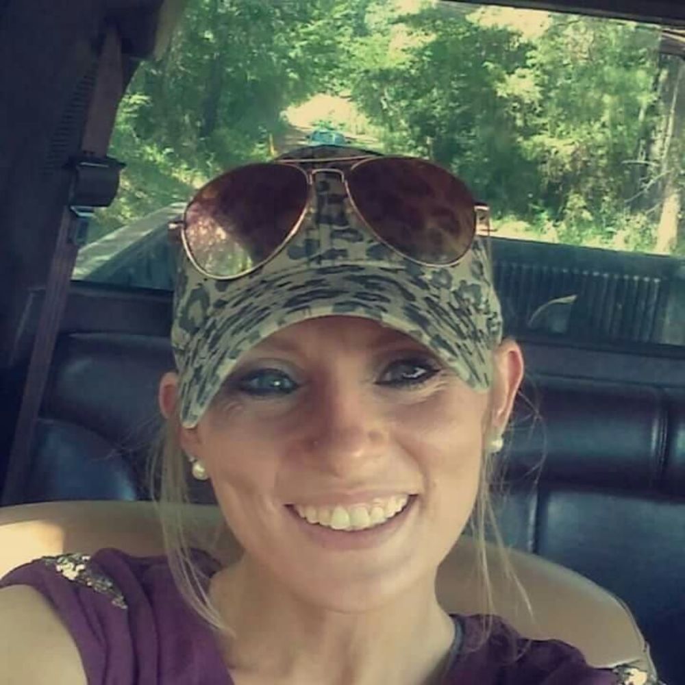 Meet your Posher, Lacey